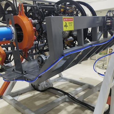 खरीदें Precise Durable Roto Moulding Machine Producing Hydrogen Tanks ऑनलाइन निर्माण